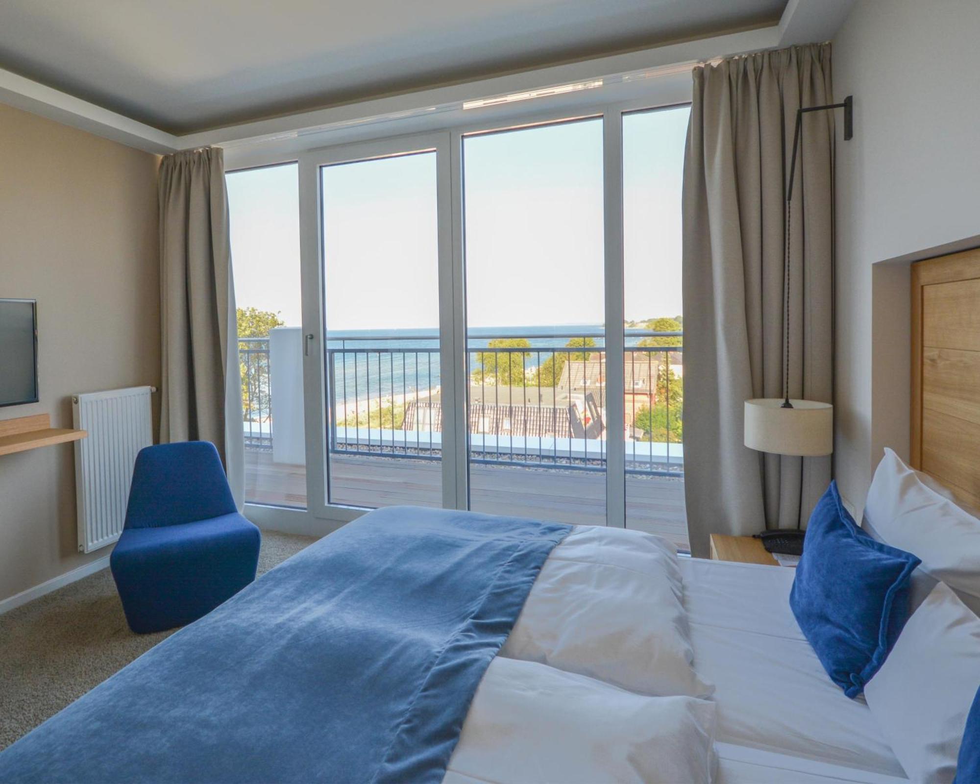 Penthouse-Suite mit Balkon und seitlichem Meerblick - keine Haustiere