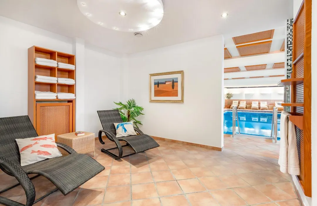 Hotel Yachtclub-1