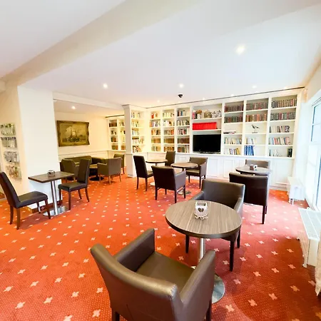 Hotel Villa Gropius-3